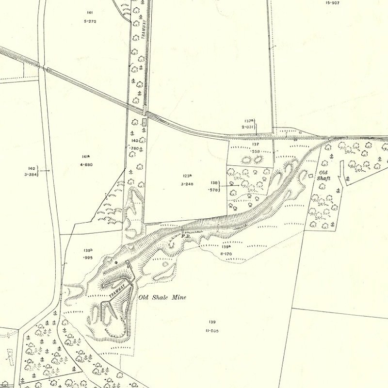 Philpstoun No.4 (Grey) Mine & Quarry - 25" OS map c.1916, courtesy National Library of Scotland